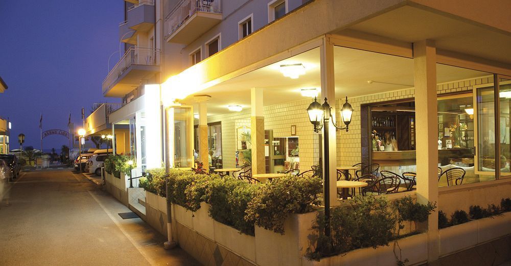 Graziella Hotel 3*